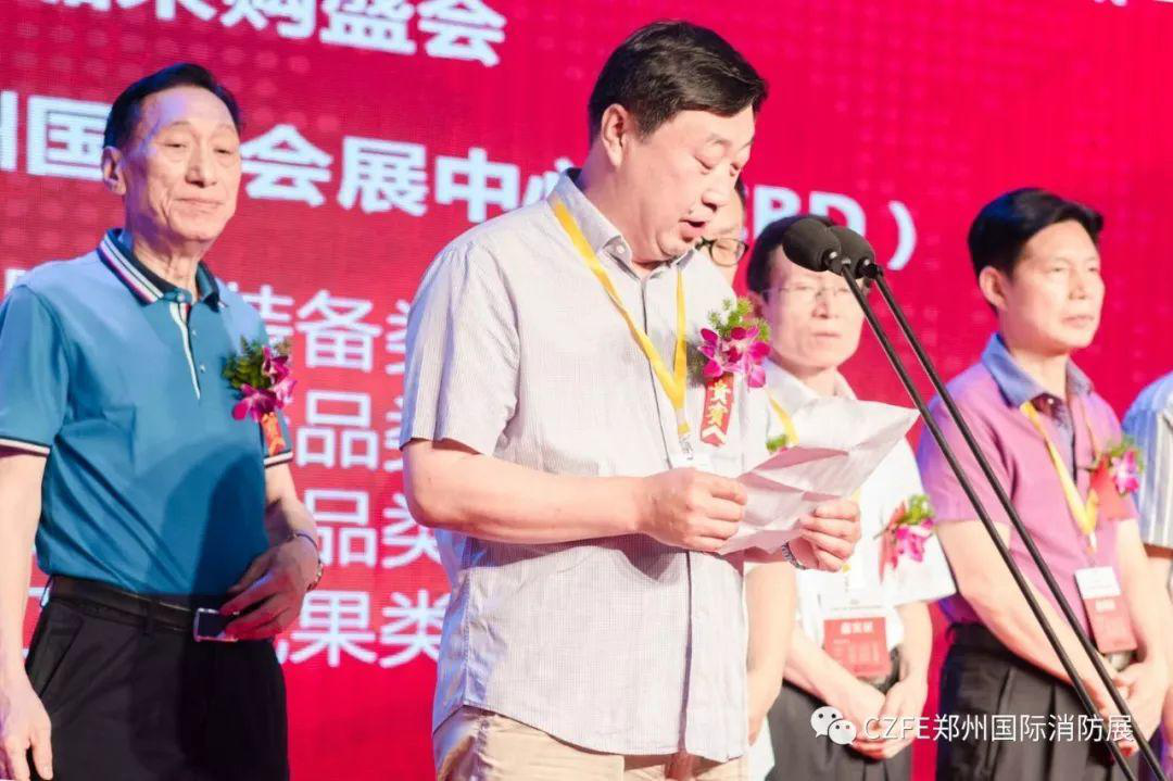 �DƬ3.png